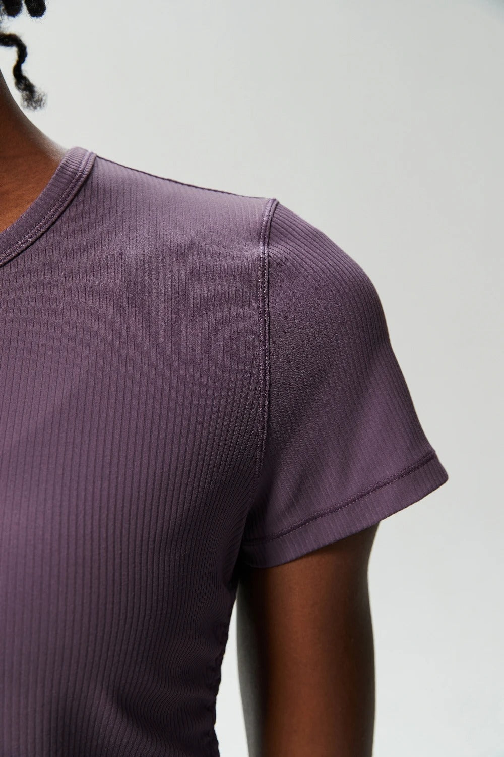 Women's Crew Neck T-Shirt Chic Solid Color Yoga Short Sleeve Slim Fit Shirts Summer Streetwear Basic Crop Tops Ribbed Gym Wear