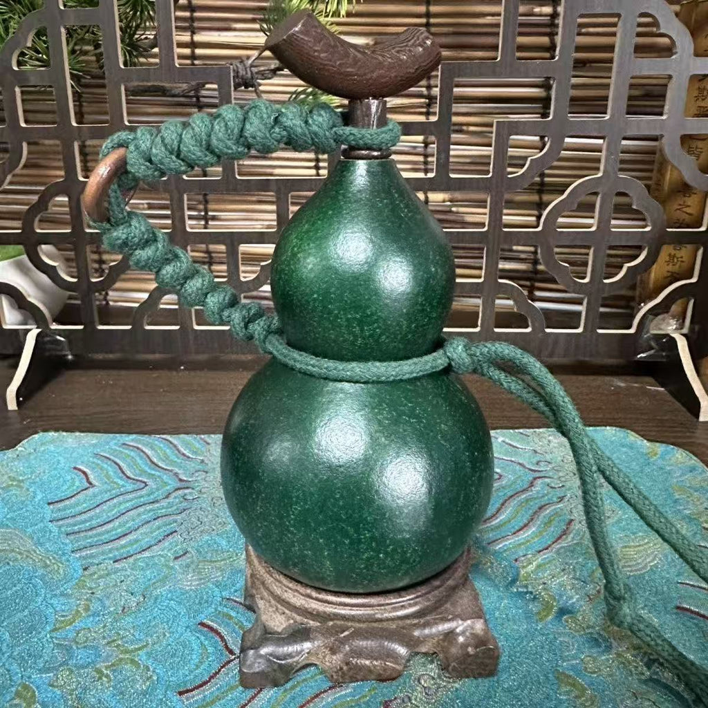 Handcrafted Lacquer Gourd