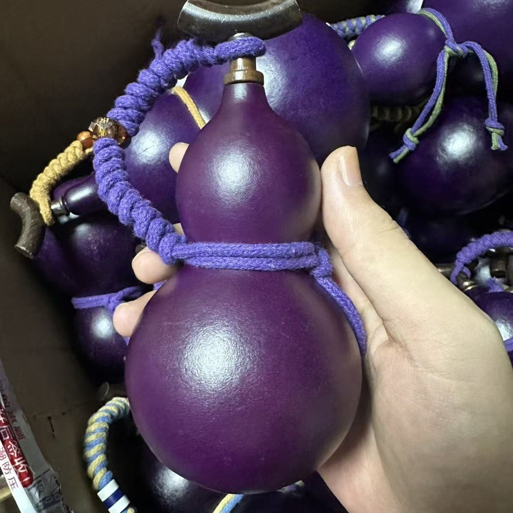 Handcrafted Lacquer Gourd