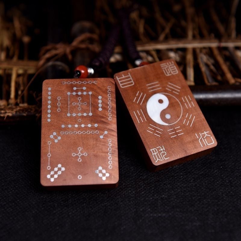 Lightning-Struck Jujube Wood